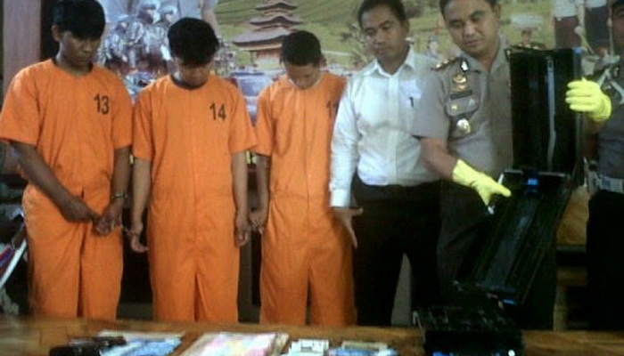 Polres Tabanan Ringkus Komplotan Pembobol ATM Joger