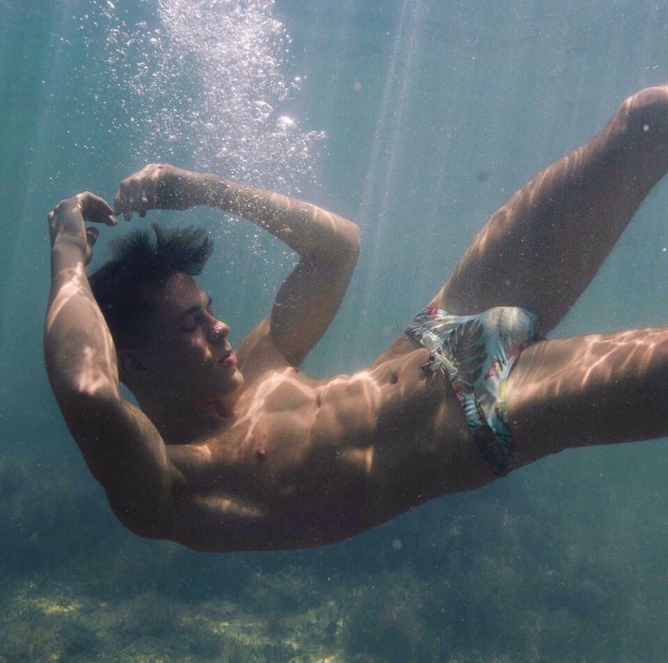 Nude Gay Man Underwater.