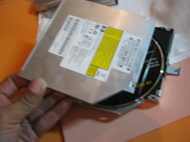 COMO ARREGLO: Convertir DVD De Laptop o Portátil a Externa de PC Fácil