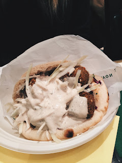 The Fallafel, a delicious dish coming from the Middle-East, back in Paris