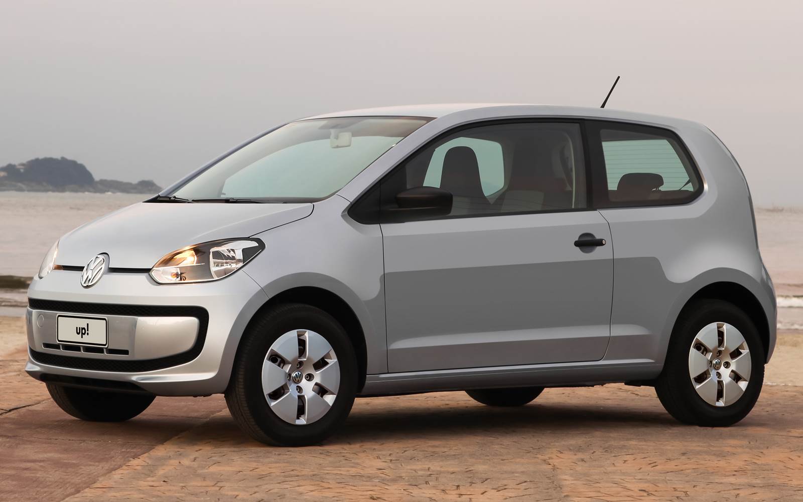 VW up! 2015 preços sobem e gama de versões é reduzida
