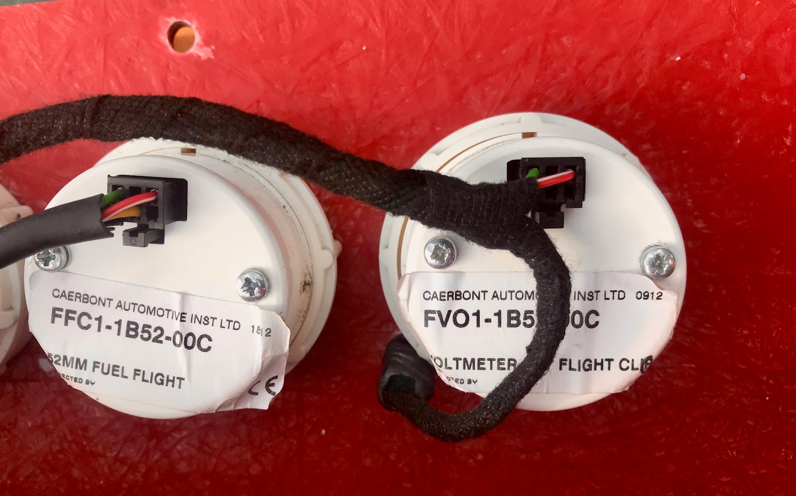 Richard's GBS Zero Volts dashboard LED indicator