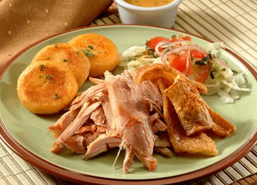 COMIDA TÍPICA QUITEÑA: PLATOS TÍPICOS