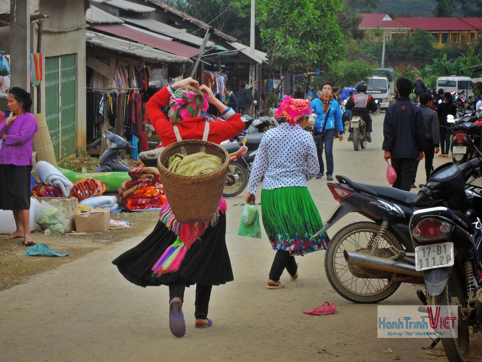 Visite du marché ethnique à Bao Lac, Cao Bang