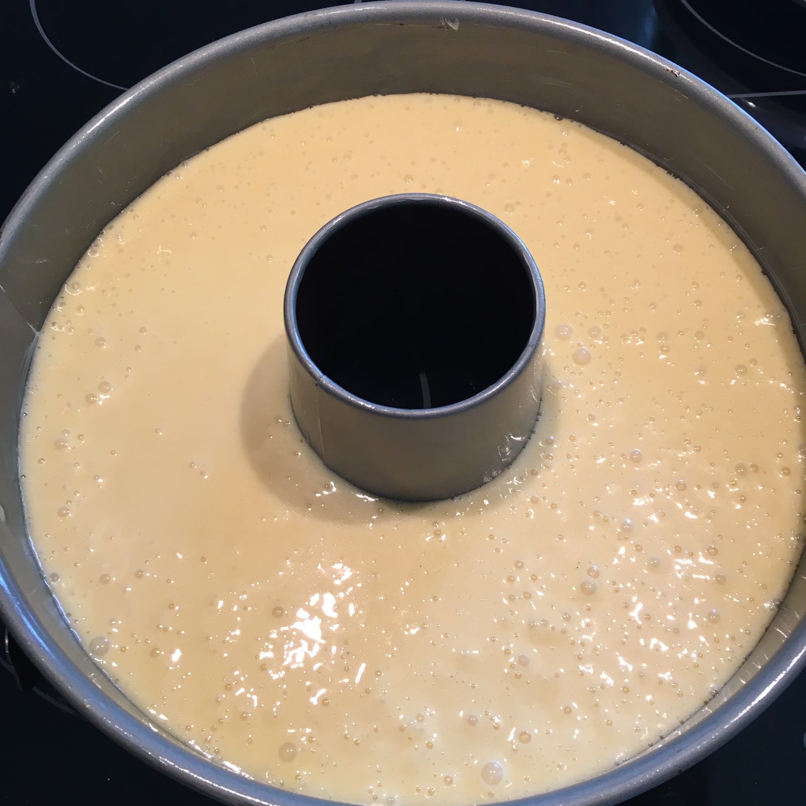 Ein Stück heile Welt : Eierlikörkuchen von Oma