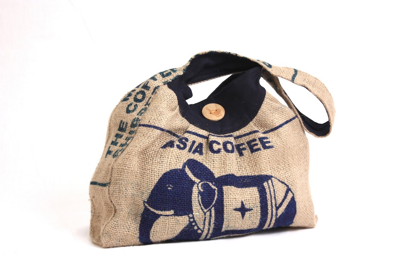 20-something in Cape Town: Awesome South African organic designer bags – made from coffee-bean sacks