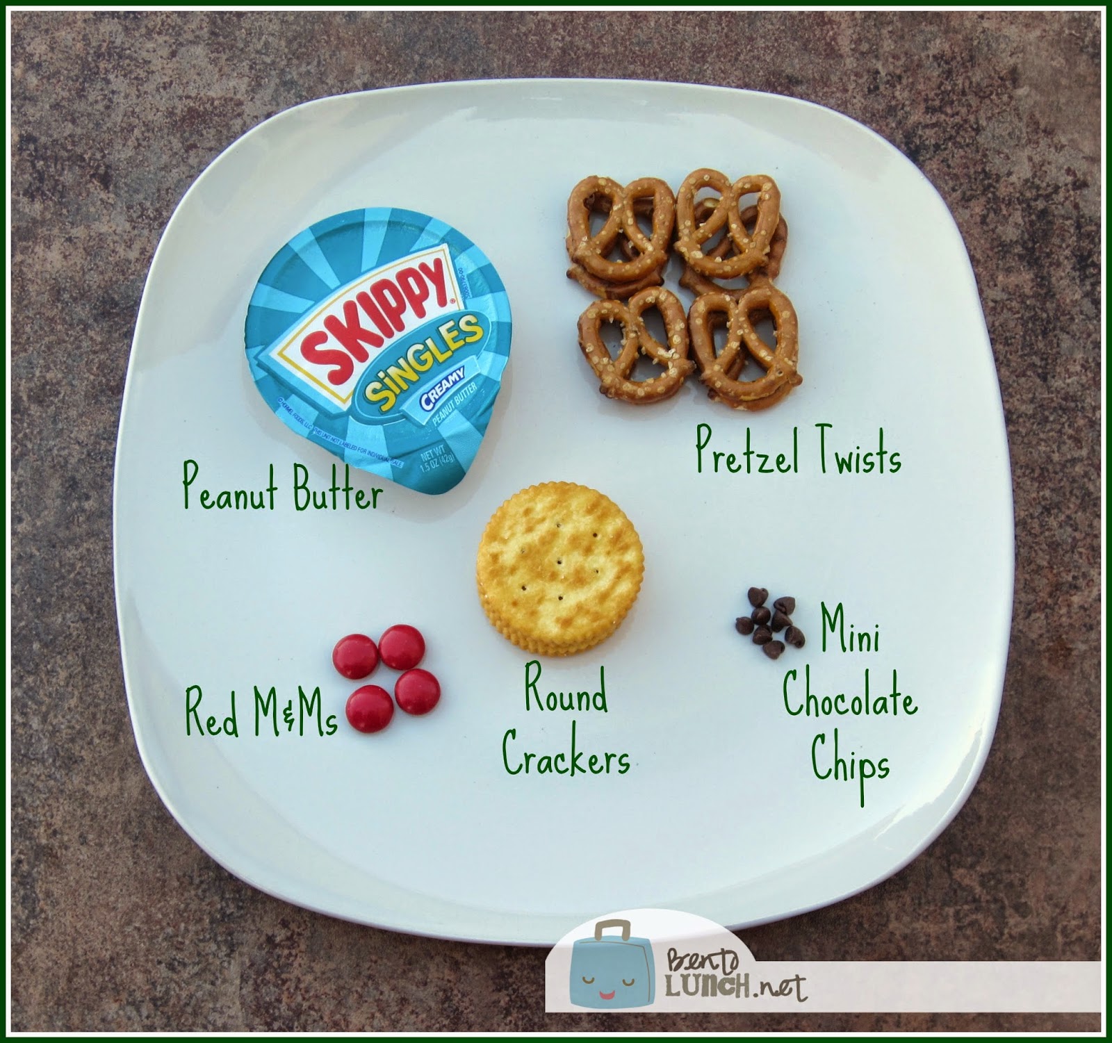 Make Easy Reindeer Cracker Snacks