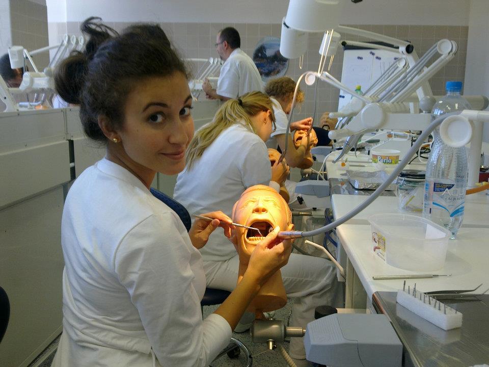Jak je těžké se dostat na Zubní lékařství?