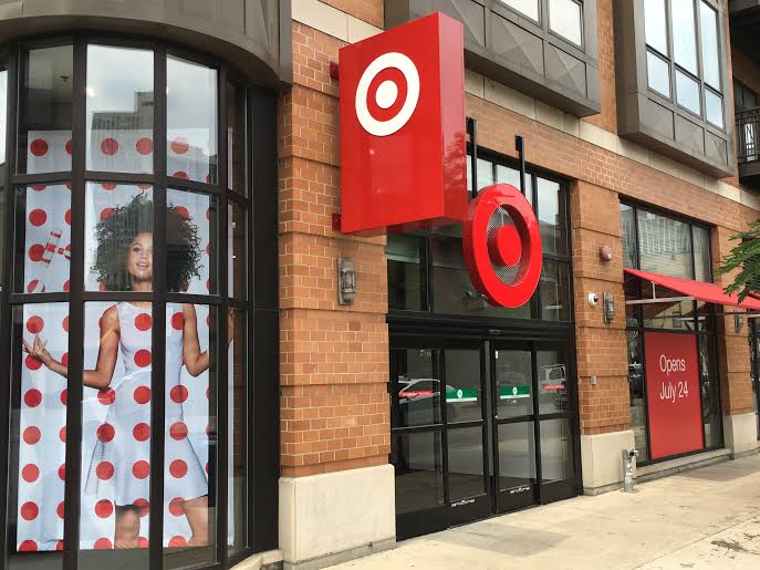 The Chicago Real Estate Local New Lincoln Park Target open and on point!