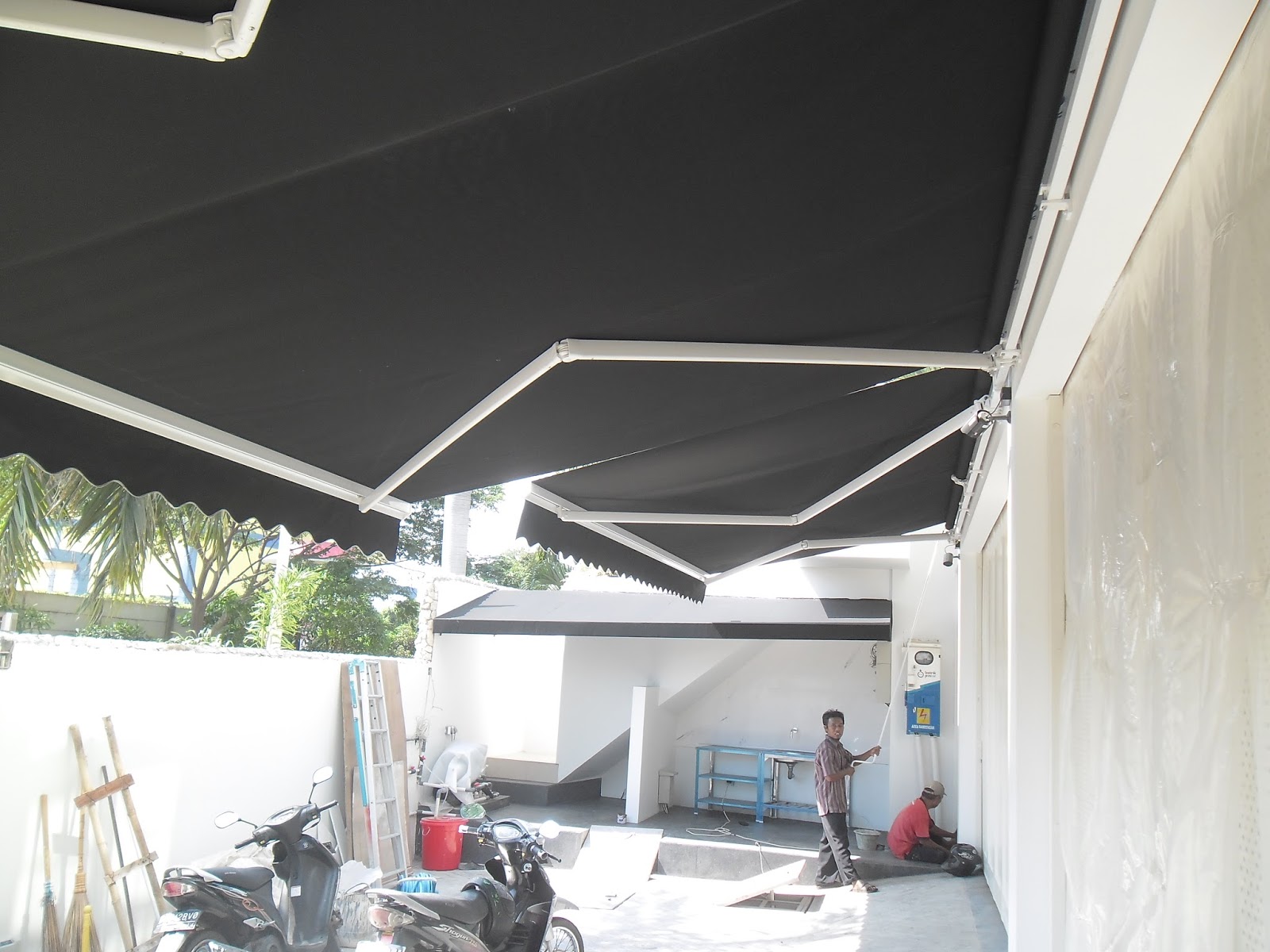 Canopy gulung, Awning retractable jakarta Jasa canopy kain & Tenda