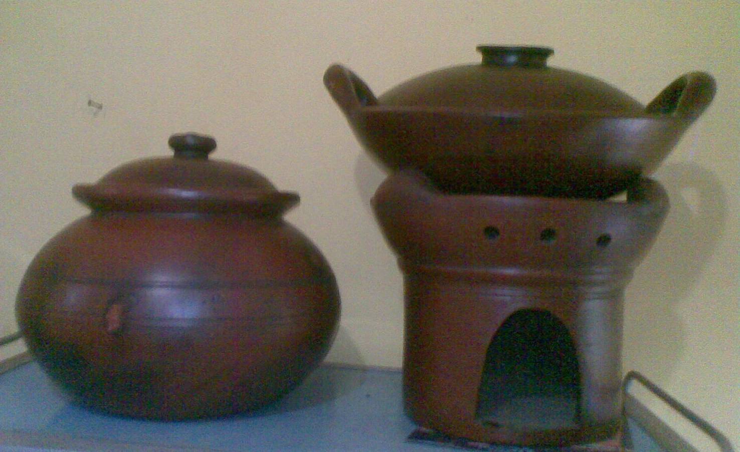 KERAJINAN GERABAH KLATEN - JAWA TENGAH: BERBAGAI MODEL KERAJINAN