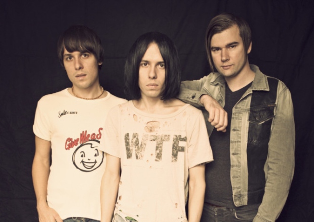 [LISTEN] The Cribs - Wish I Knew You In The 90s