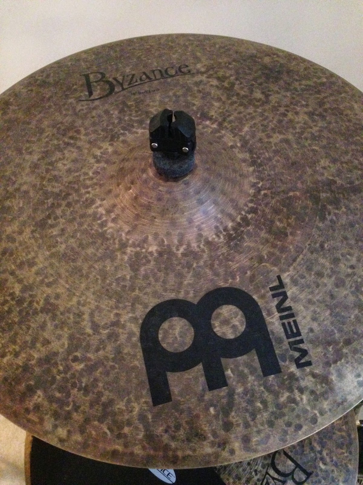 Zildjian Custom Dark vs Meinl Byzance Dark