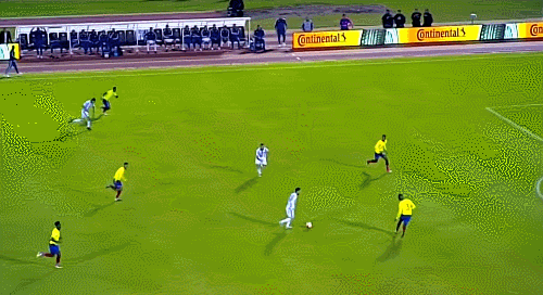 (재업) 조국이 위기에 빠졌을 때 해트트릭으로 팀을 구해내는 에이스들.gif