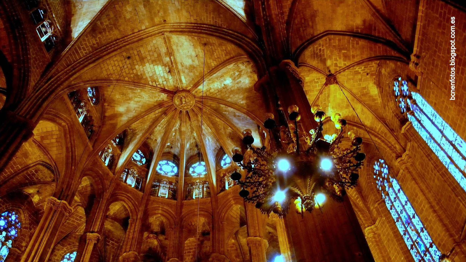 Mi Barcelona: La catedral de Barcelona (II). Interiores y claustro