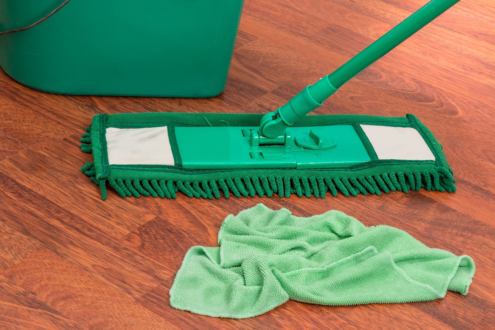 Kray Spray Mop Kit Reviewed