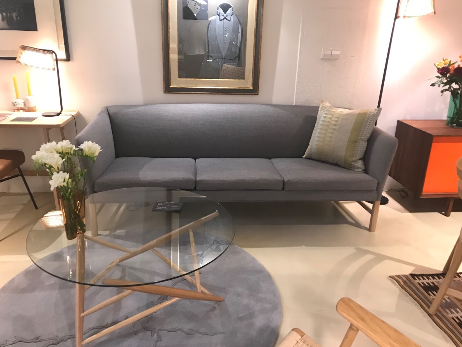 Sofa Ow603 Ole Wanscher Carl Hansen En Tienda Chic Soul Ole Wanscher S Ow603 Sofa Is Clic Danish Design Redolent Of Both English And Oriental Furniture Traditions