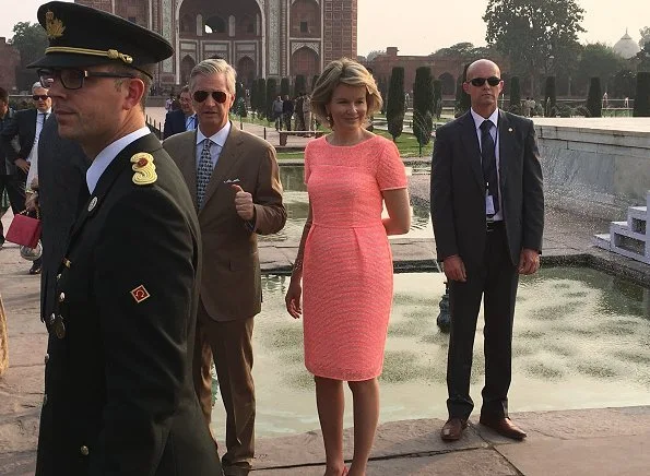 King Philippe and Queen Mathilde visited Taj Mahal in New Delhi. Queen Mathilde wore Natan Dress and natan shoes