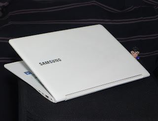 Samsung NP905S3G Quad-Core TouchScreen