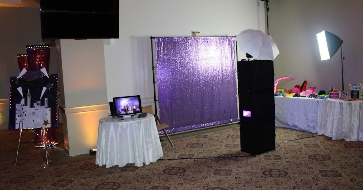 Smile Ink Photo booth Bat Mitzvah Photo booth at Andover Massachusetts