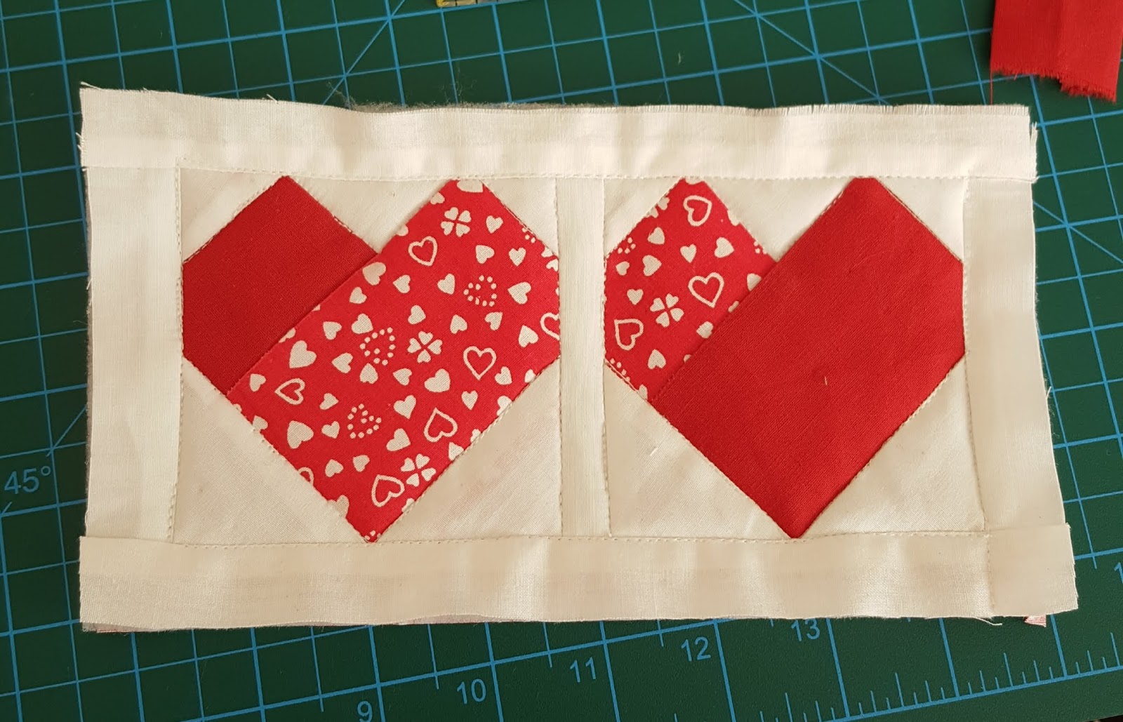 Valentine's day mug rug All about patchwork and quilting