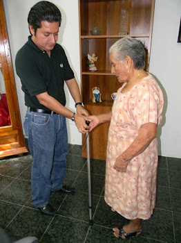 El DIF de Nanchital ayuda a Adultos mayores