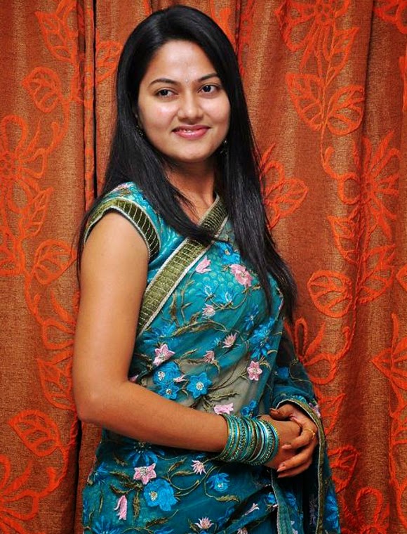 Desi Chudai Photos Telugu Actress Suh