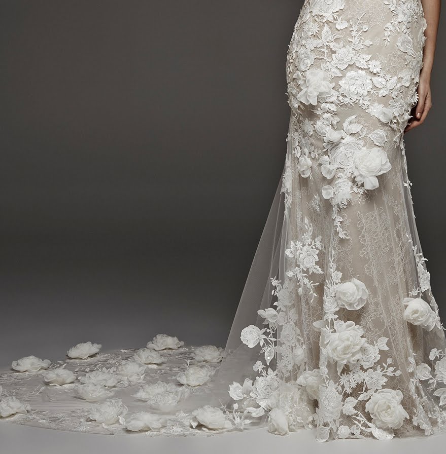 Pronovias: The most beautiful, exuberant spring is embodied in these ...