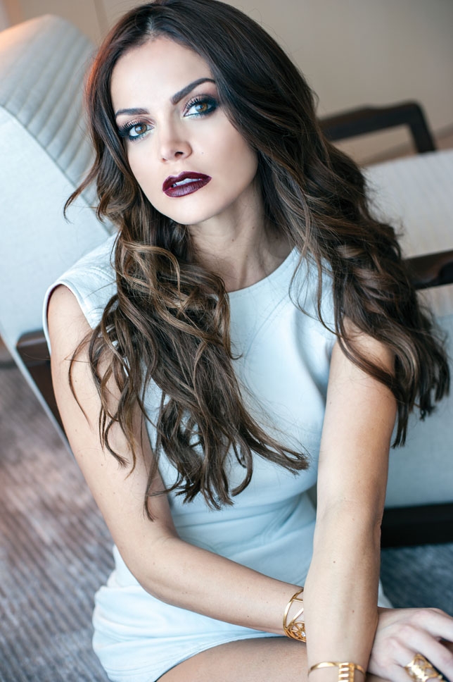 ESPECTACULARIO ¿QUIEN ES LA MUJER MAS BELLA DEL MUNDO?