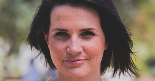 Amanda cook deep water  2017. E. аманда путешествие.