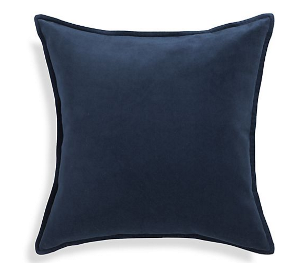 Lisa Mende Design 10 Favorite Throw Pillows To Spruce Up Your Sofa