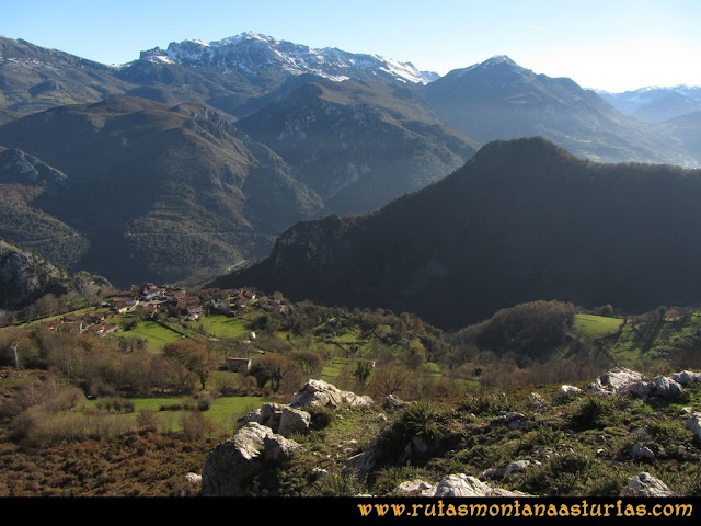 Area Buyera, picos Grandamiana y Plantón: Bajando del Plantón a Castañedo del Monte.