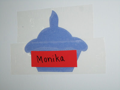 cupcake-shaped name tag at pre-school