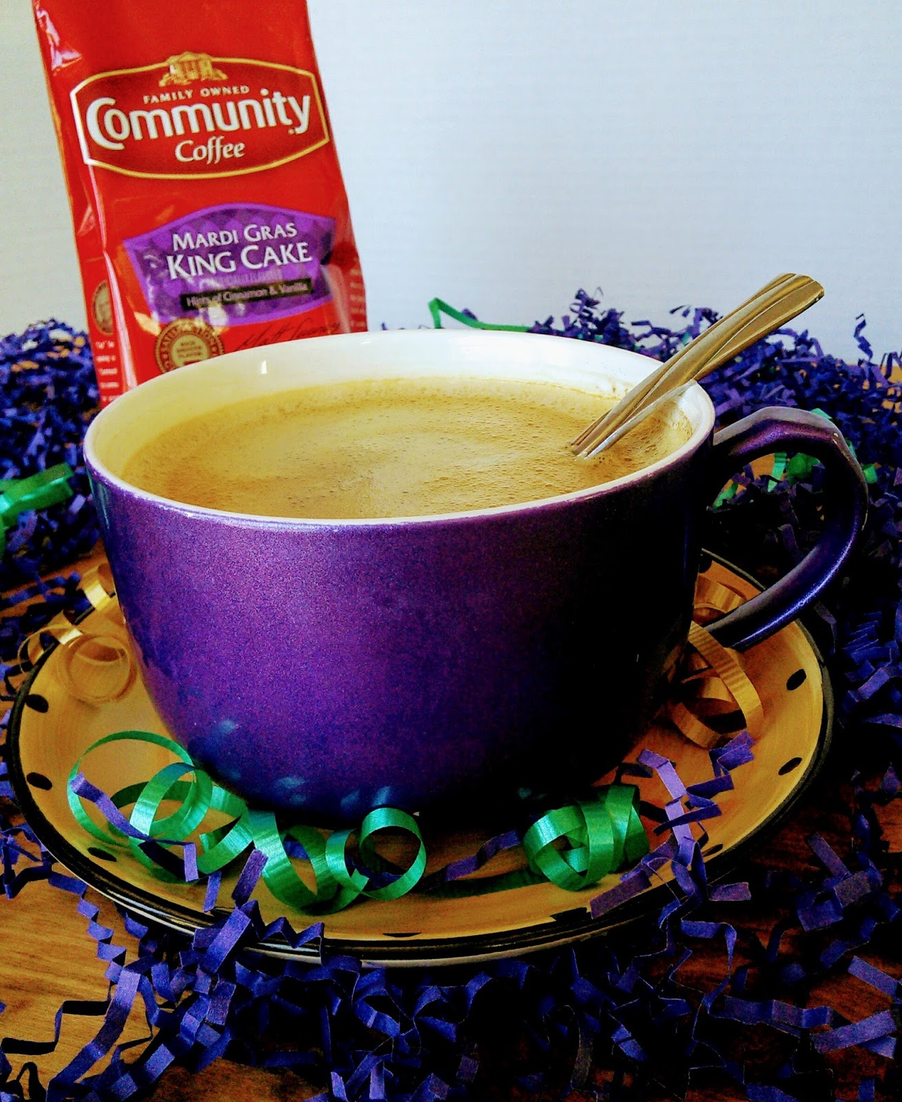 mardi gras king cake coffee
