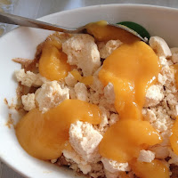  Doce de chocolate e leite condensado com suspiros e curd de limão