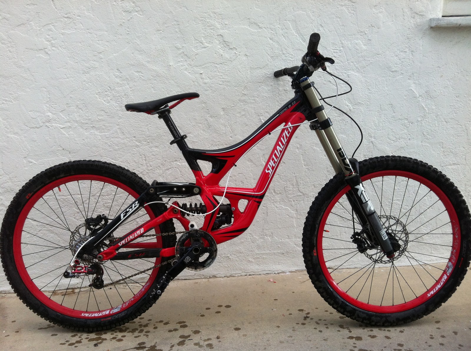 kona dual suspension mountain bike