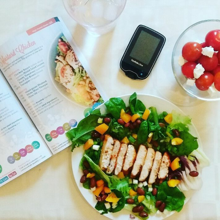 Review of the new Carbs and Cals books It's me, Laura Marie