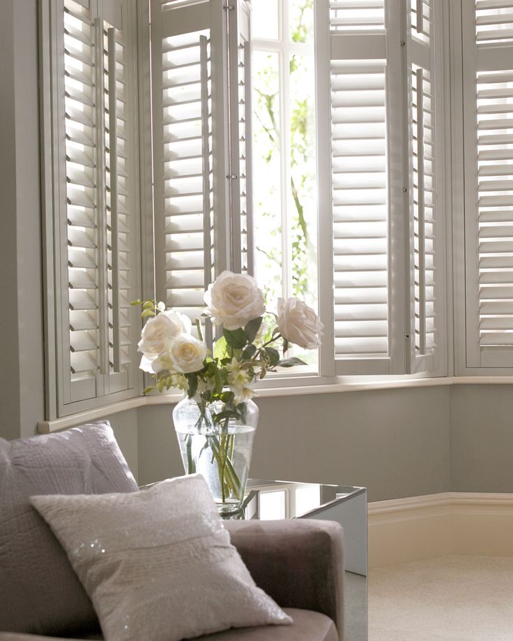 40 Reasons to Love Plantation Shutters + 3 Fixer Upper Secrets Hello