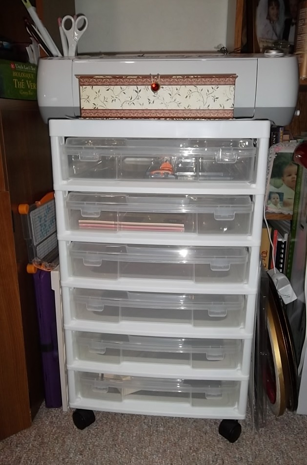 Cricut Fun! My new Cricut cart