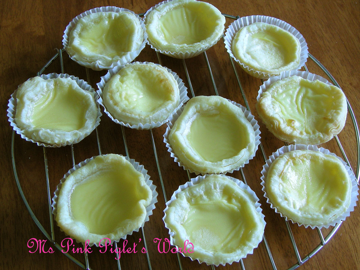 Ms Pink Piglet's World Egg Tarts from the Left Over Pastry