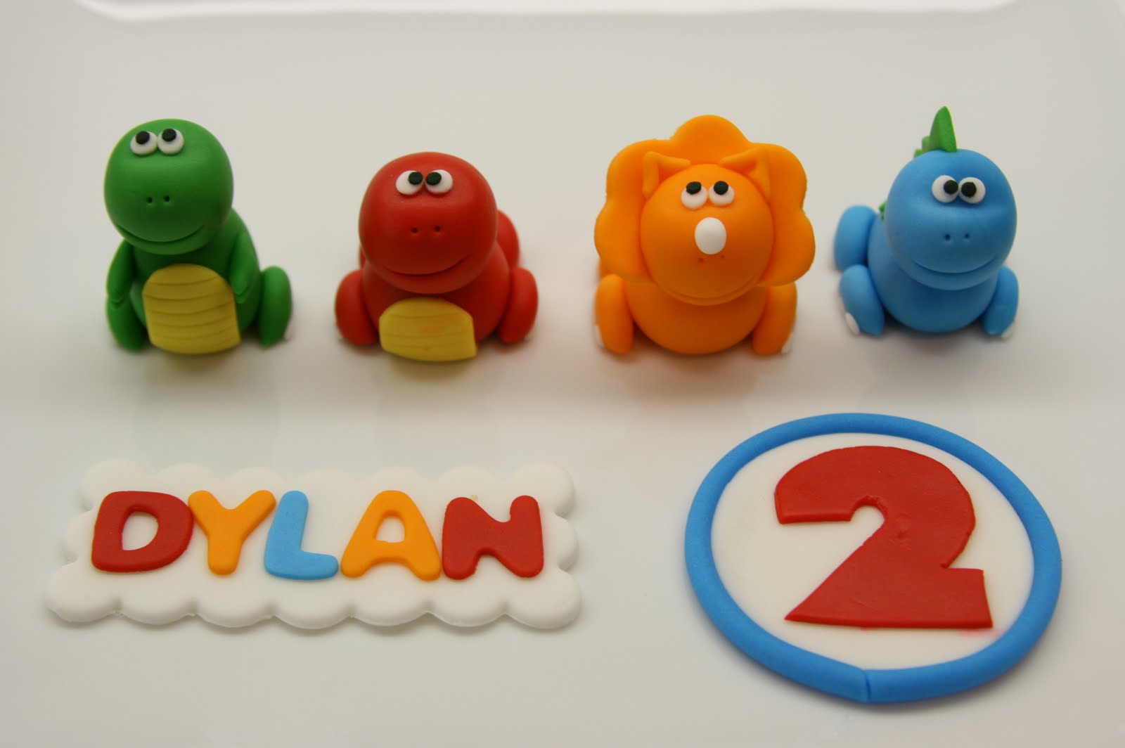 Beautiful Kitchen Dinosaur Cake Topper Set