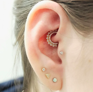 Daith piercing - Migraine, Jewelry, Healing, Pain, Cost, Aftercare