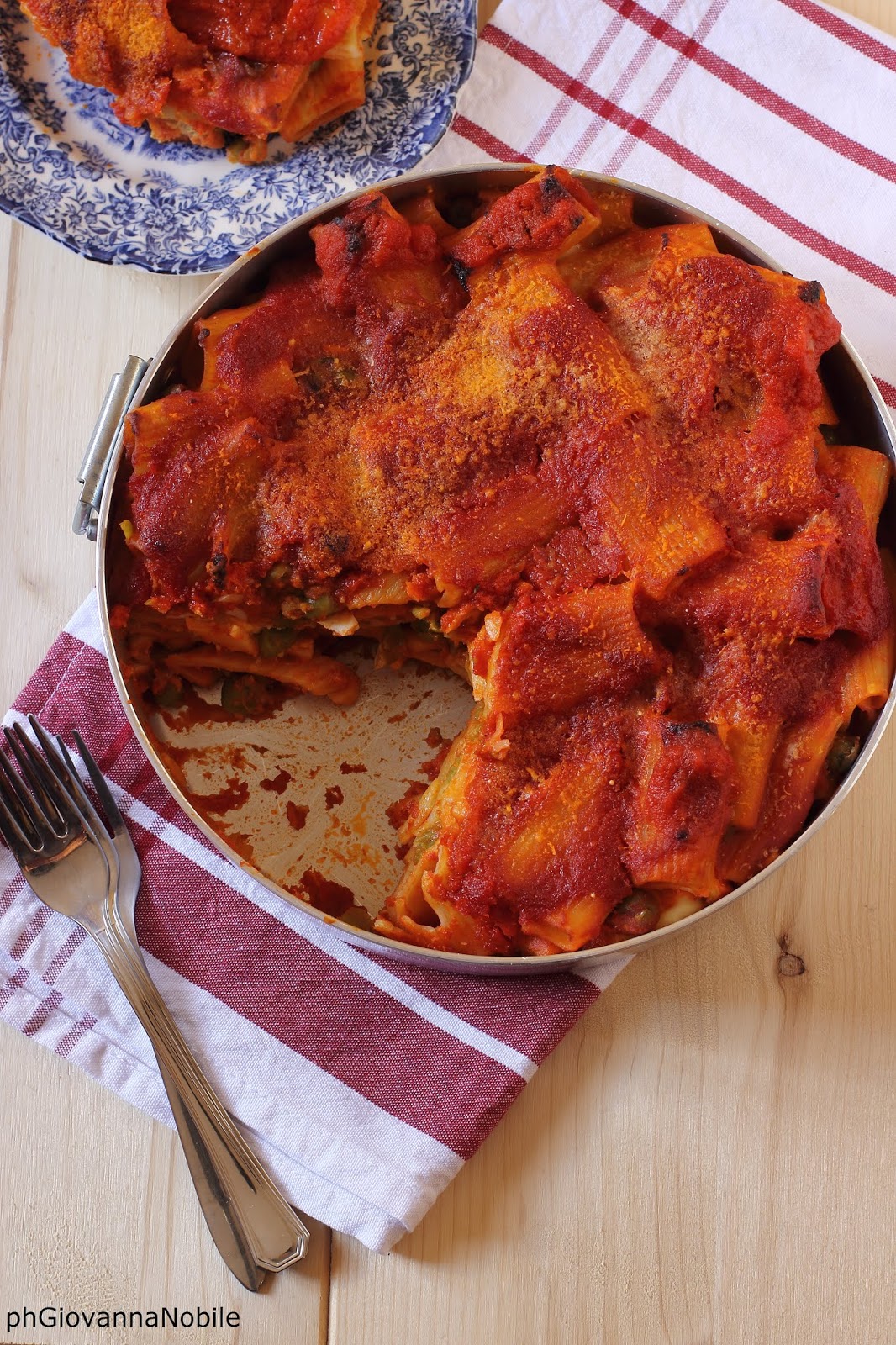 Pasta al forno con fior di latte, piselli e uova sode la cuoca eclettica