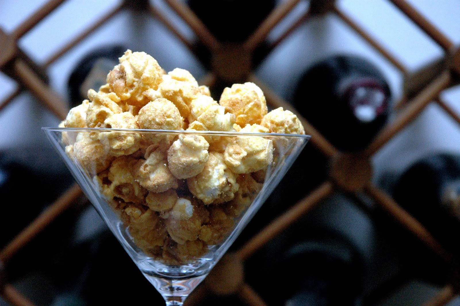 DUDE FOR FOOD Dee's Gourmet Popcorn Not Your Usual Popcorn.