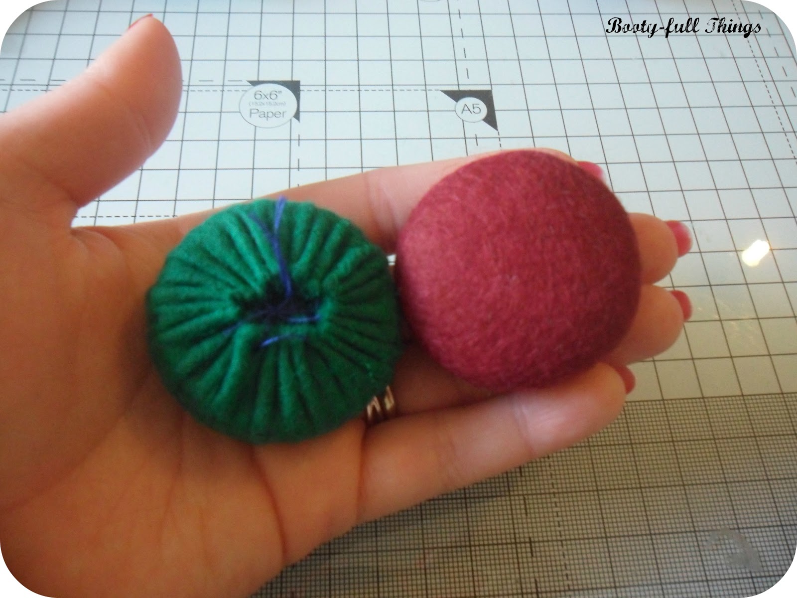 Bootyfull Things Tutorial Christmas Tree from milk bottle tops