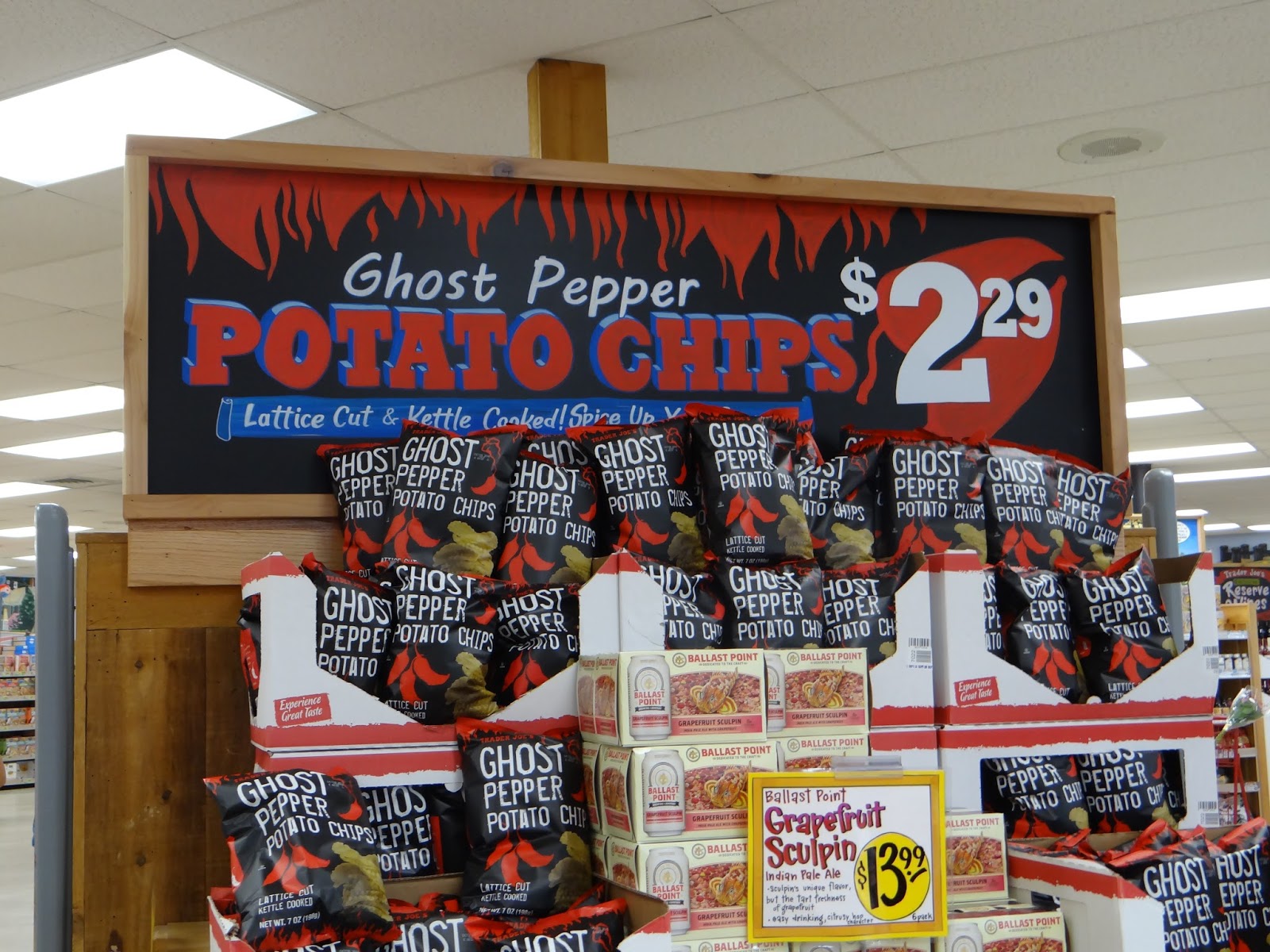 Trader Joe's 365 Ghost Pepper Potato Chips (Lattice Cut Kettle Cooked)