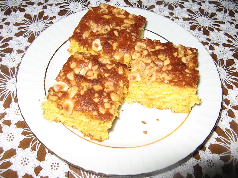 Emel&amp;Derya Mutfakta PortakallıHavuçlu Kek