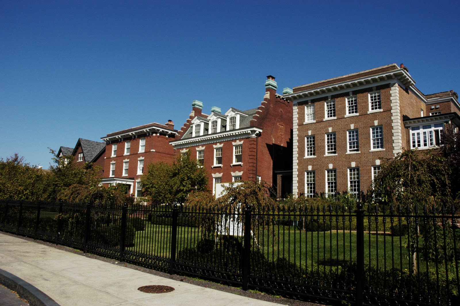 Beautiful St. Louis (Riverview, Benton, Chain of Rocks: apartment ...