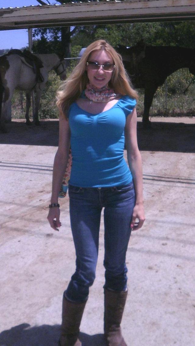 THE APPRECIATION OF BOOTED NEWS WOMEN BLOG christina loren