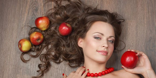 4 Cara Alami Sembuhkan Jerawat Meradang Pakai Cuka Apel